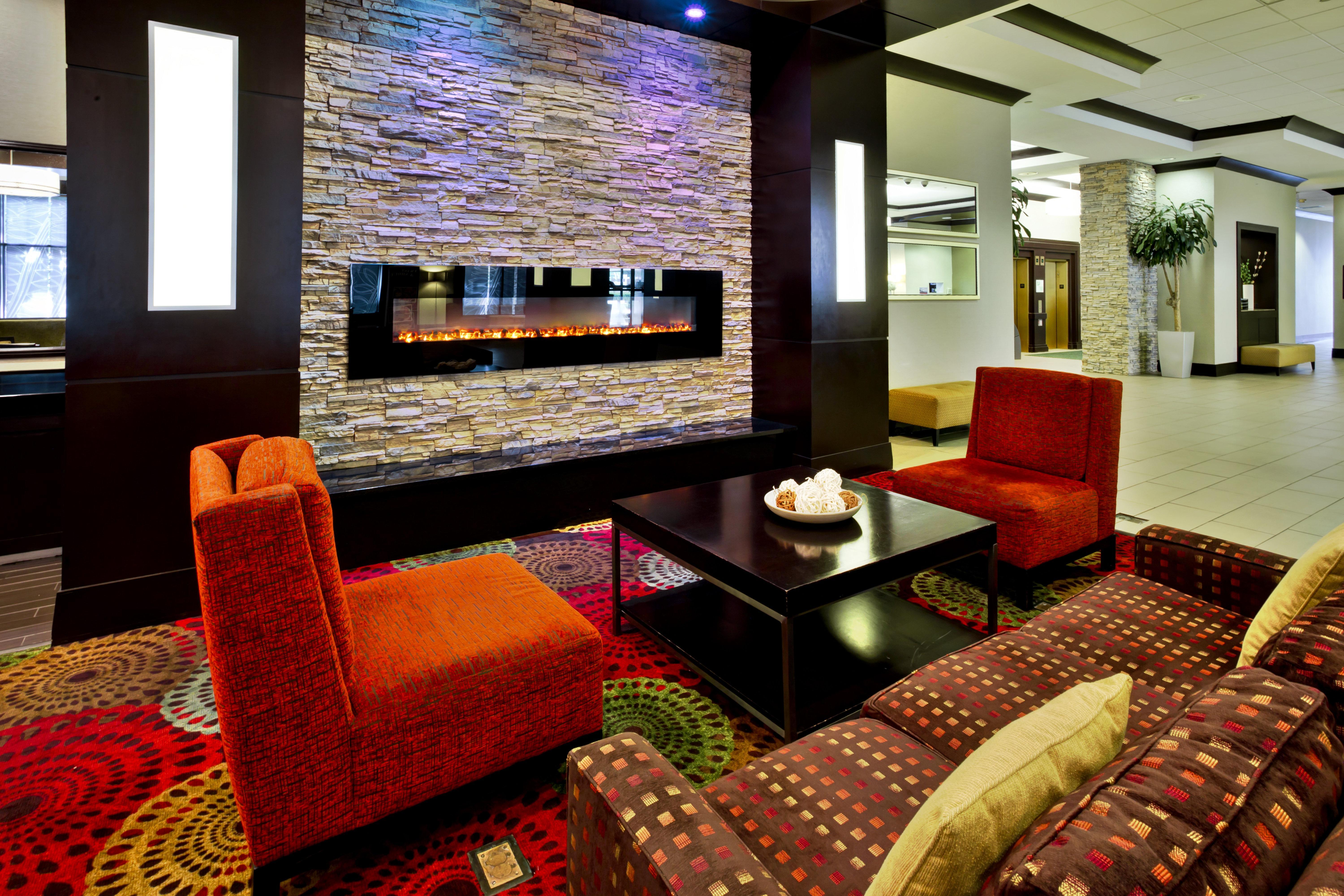 Holiday Inn Hotel & Suites Chicago Northwest - Elgin By Ihg Bagian luar foto