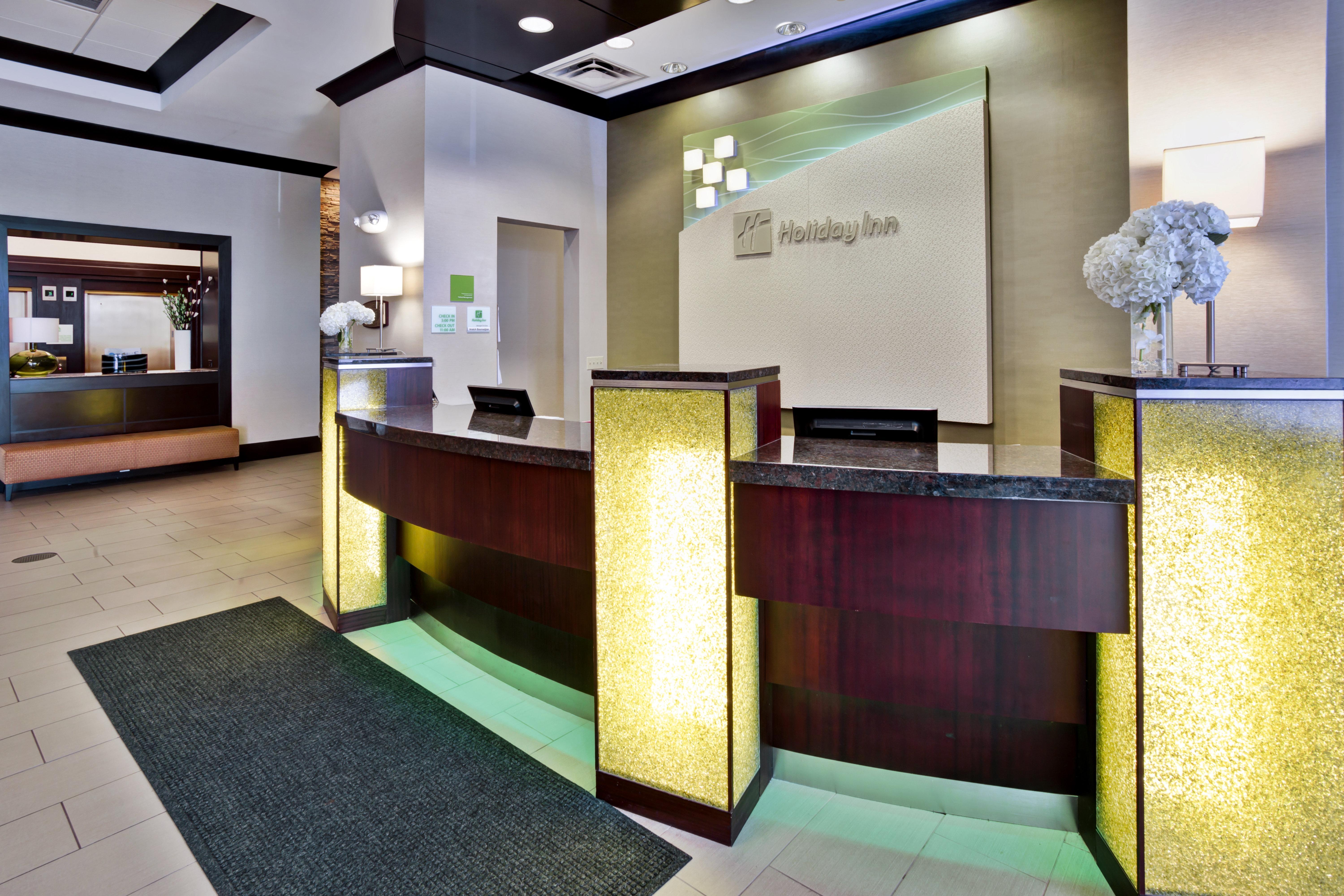 Holiday Inn Hotel & Suites Chicago Northwest - Elgin By Ihg Bagian luar foto