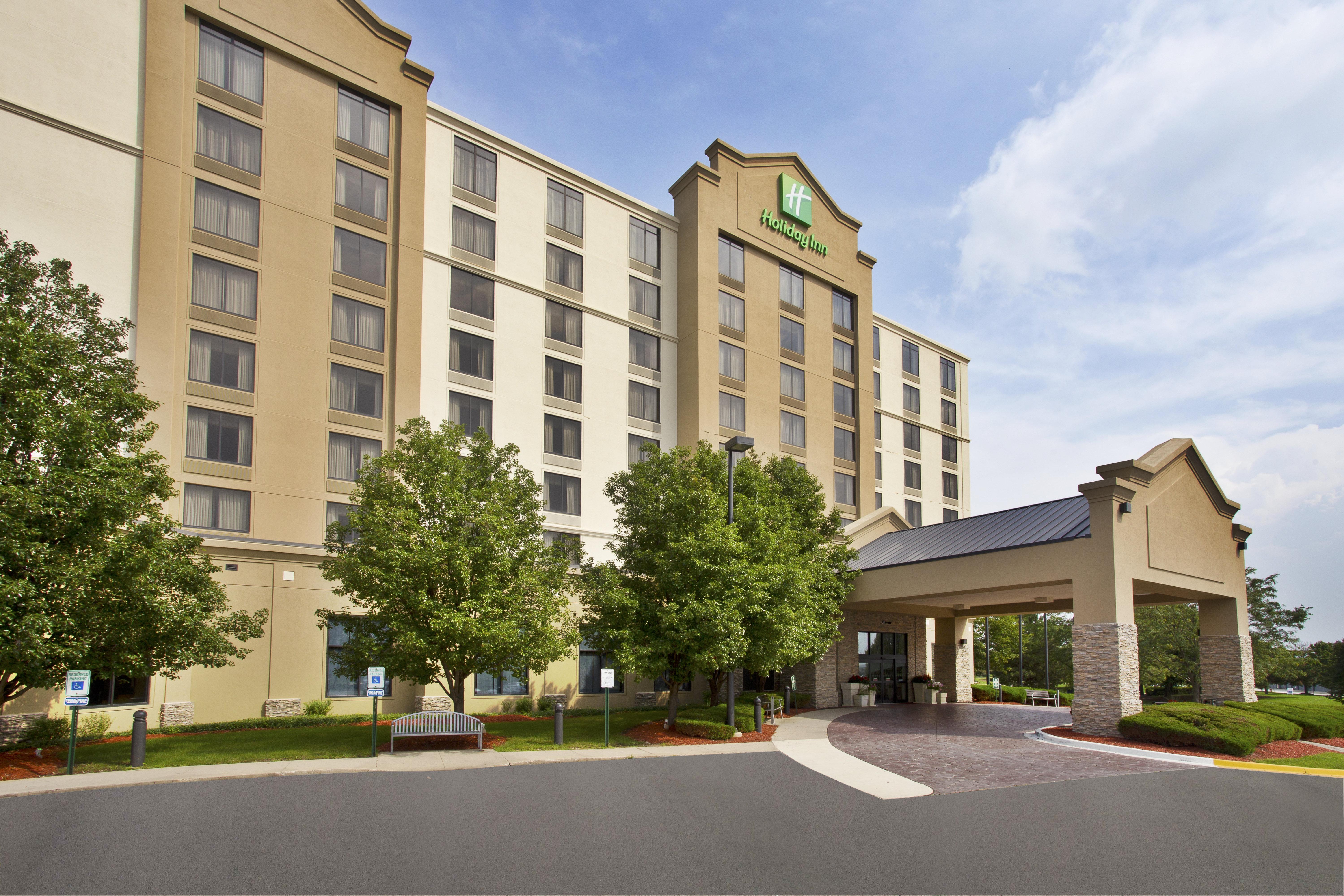 Holiday Inn Hotel & Suites Chicago Northwest - Elgin By Ihg Bagian luar foto