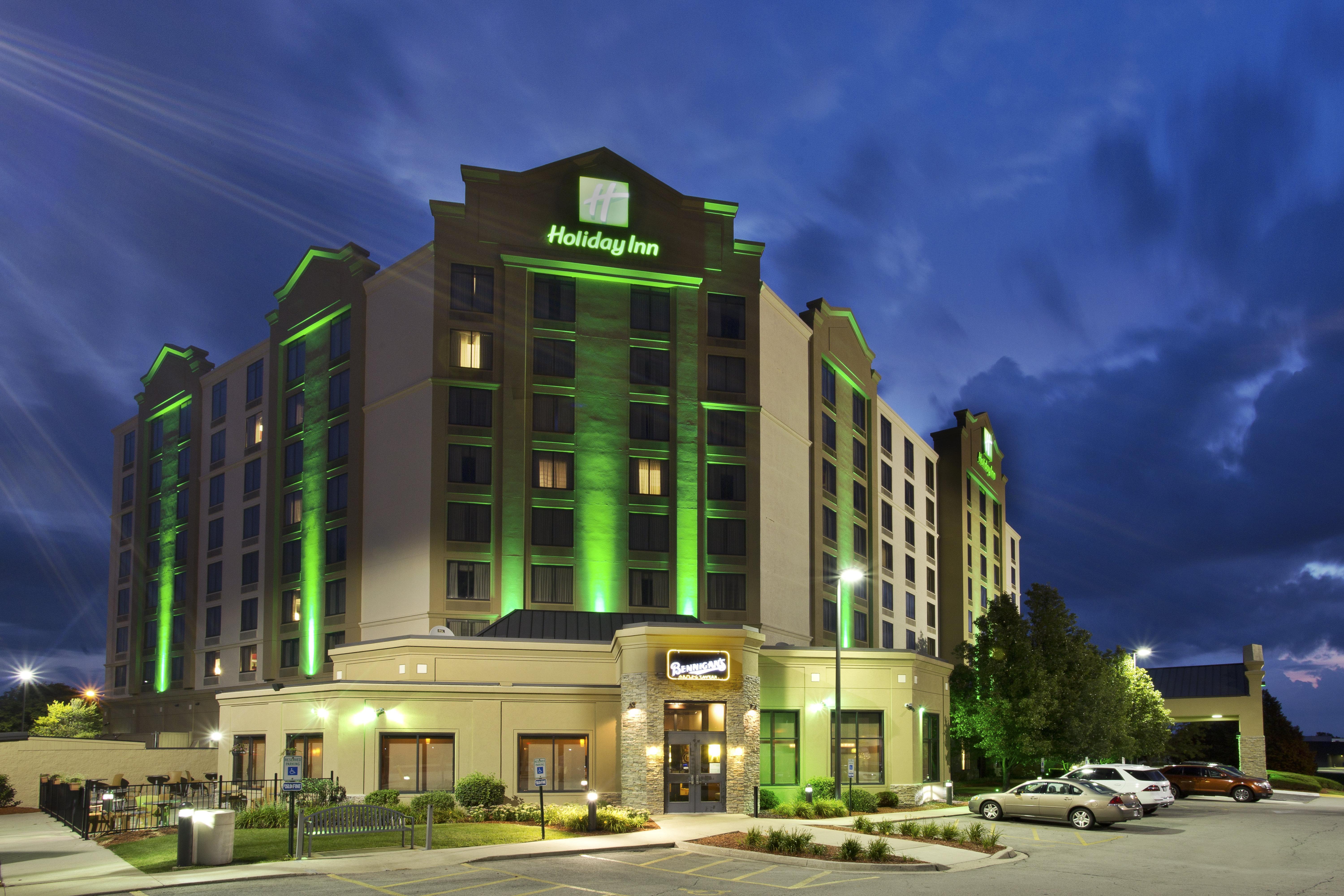 Holiday Inn Hotel & Suites Chicago Northwest - Elgin By Ihg Bagian luar foto