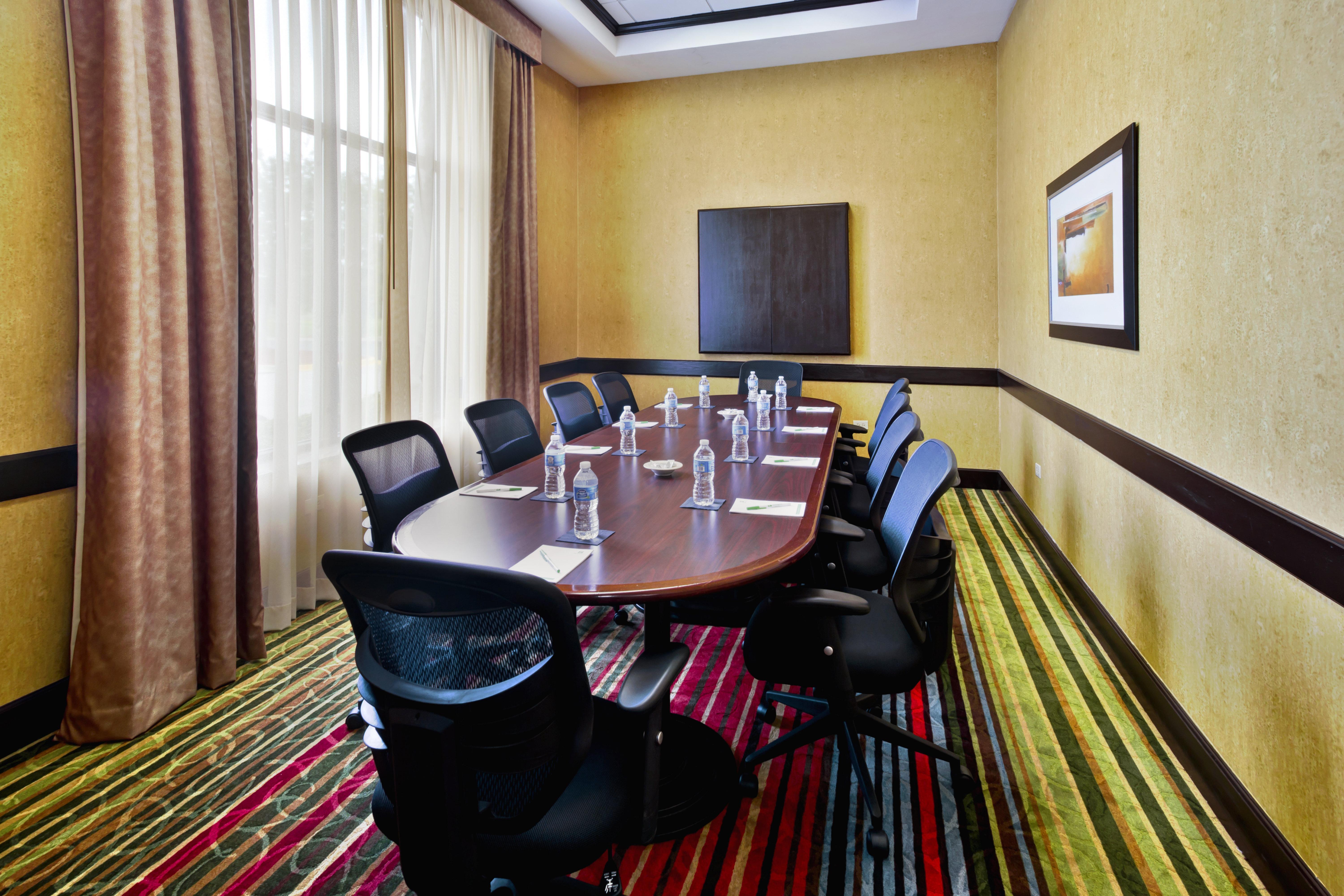 Holiday Inn Hotel & Suites Chicago Northwest - Elgin By Ihg Bagian luar foto