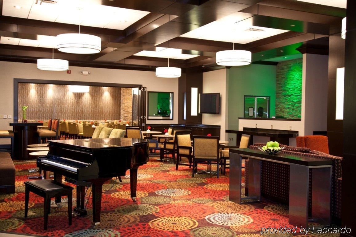 Holiday Inn Hotel & Suites Chicago Northwest - Elgin By Ihg Bagian luar foto