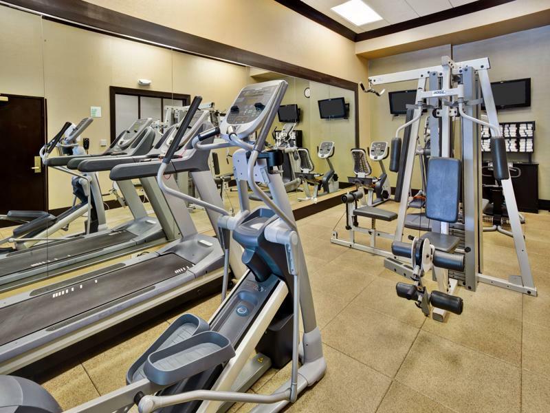 Holiday Inn Hotel & Suites Chicago Northwest - Elgin By Ihg Bagian luar foto